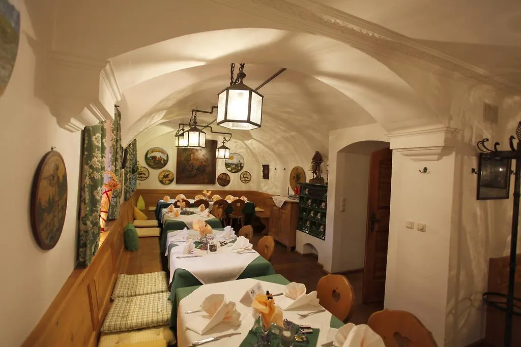 Metzgerei Gasthof Oberhauser - Hotel Zur Post 艾格灵